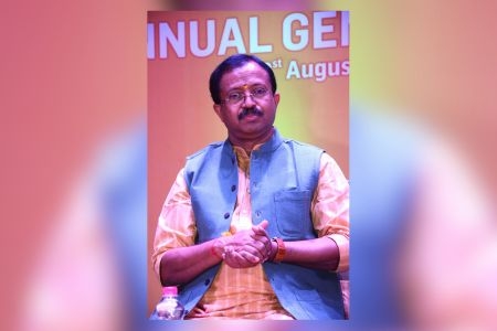 वी. मुरलीधरन 