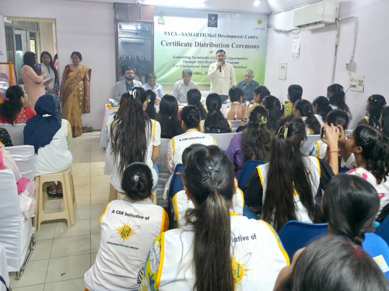 certificate-distribution-ceremony-19