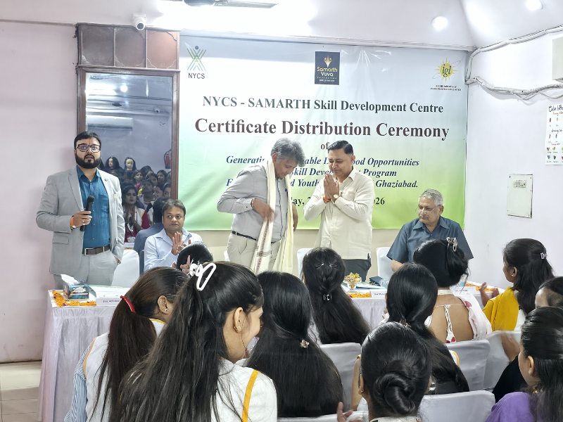 certificate-distribution-ceremony-6
