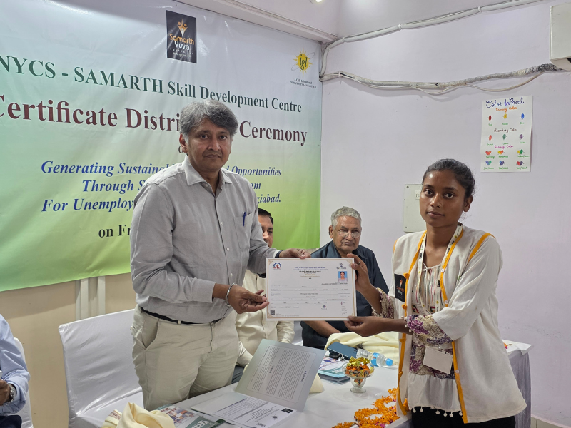 certificate-distribution-ceremony-9